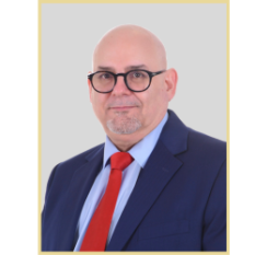 Dr Larry Davies